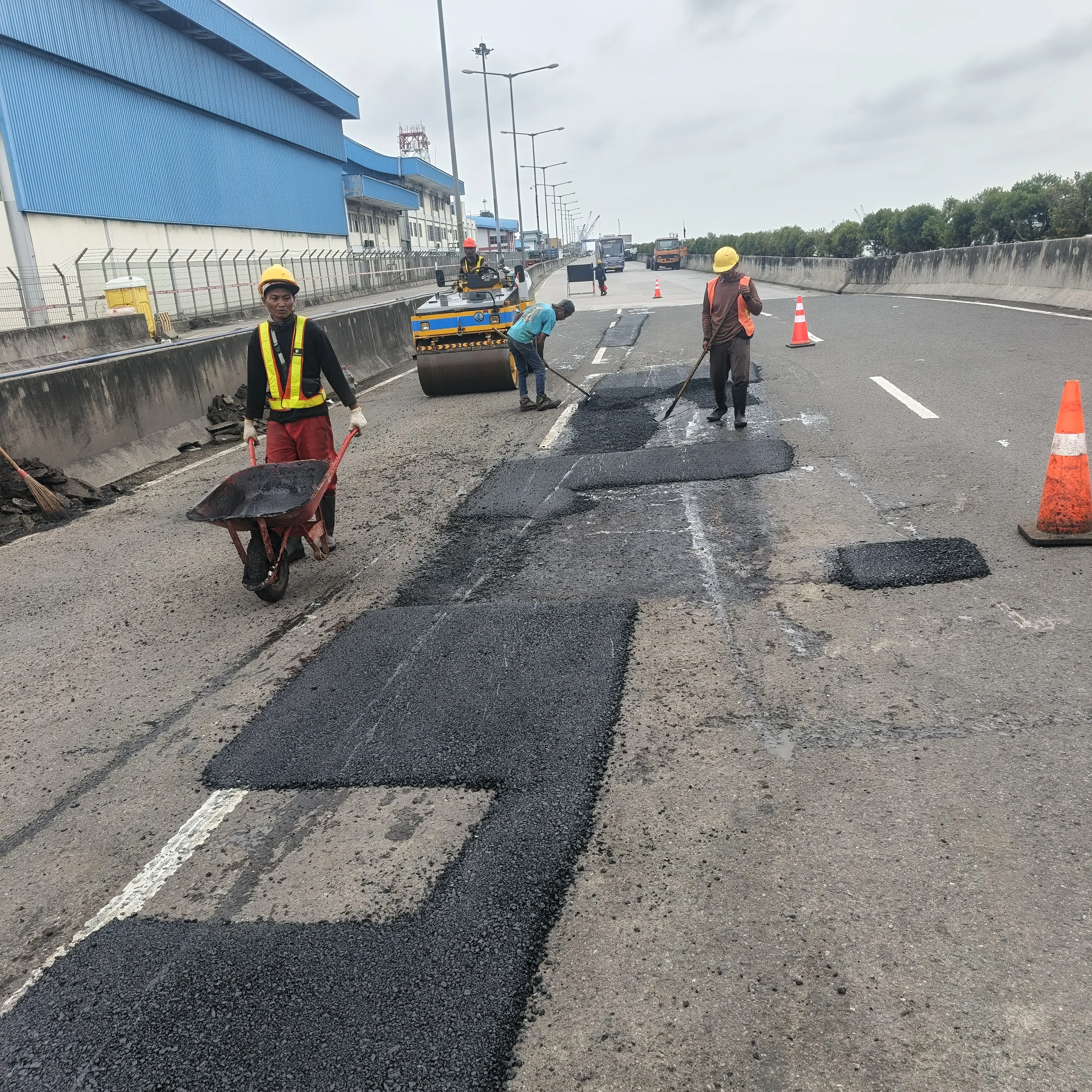 Perawatan Jalan Tol  - Slide 7